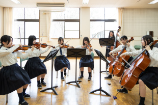 弦楽班の活動写真